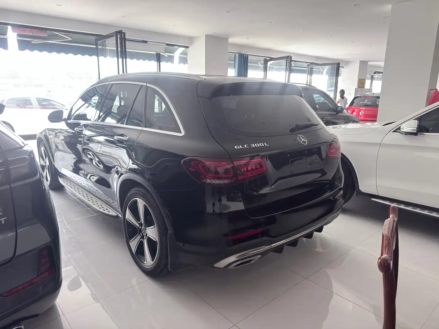 Mercedes-Benz GLC 2022 GLC 300 L 4MATIC Dynamic Collector's Edition фото 15