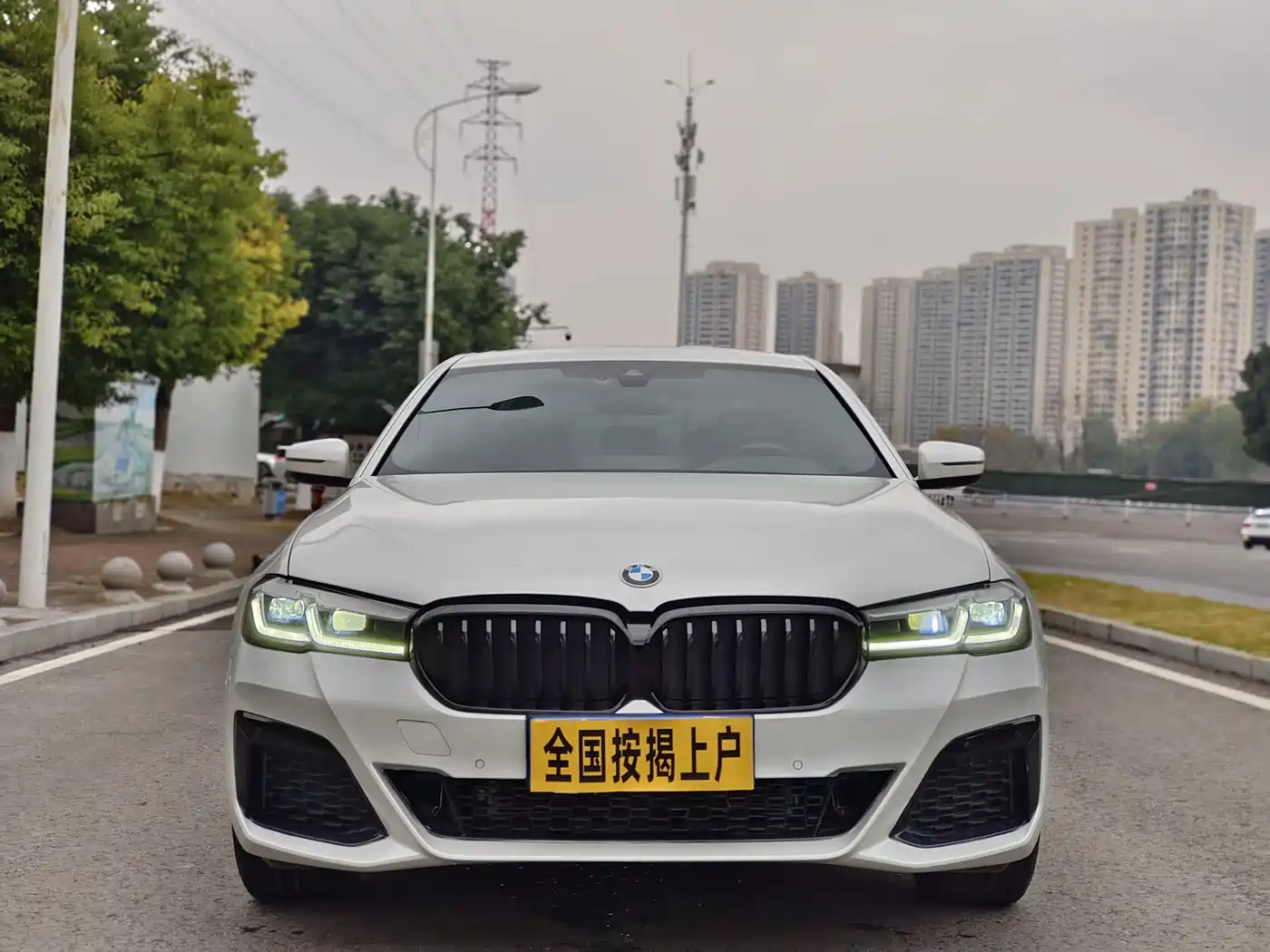 BMW 5 Series 2023 530Li Leading M Sport Package фото 2