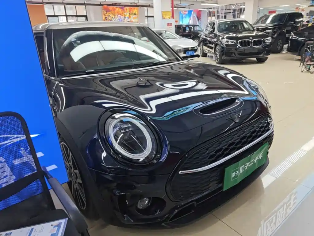 MINI CLUBMAN 2024 2023 Facelift 2.0T COOPER S Connoisseur