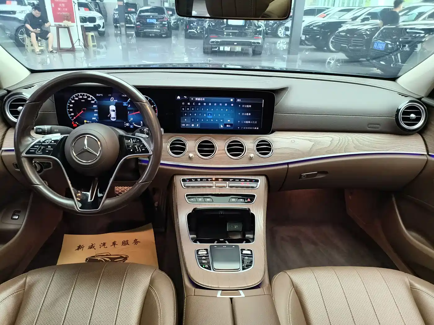 MERCEDES-BENZ E CLASS