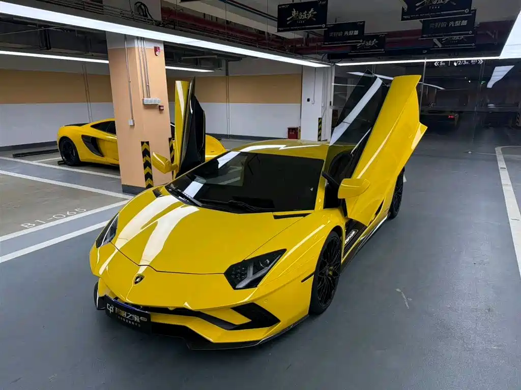 Lamborghini Aventador 2017 Aventador S