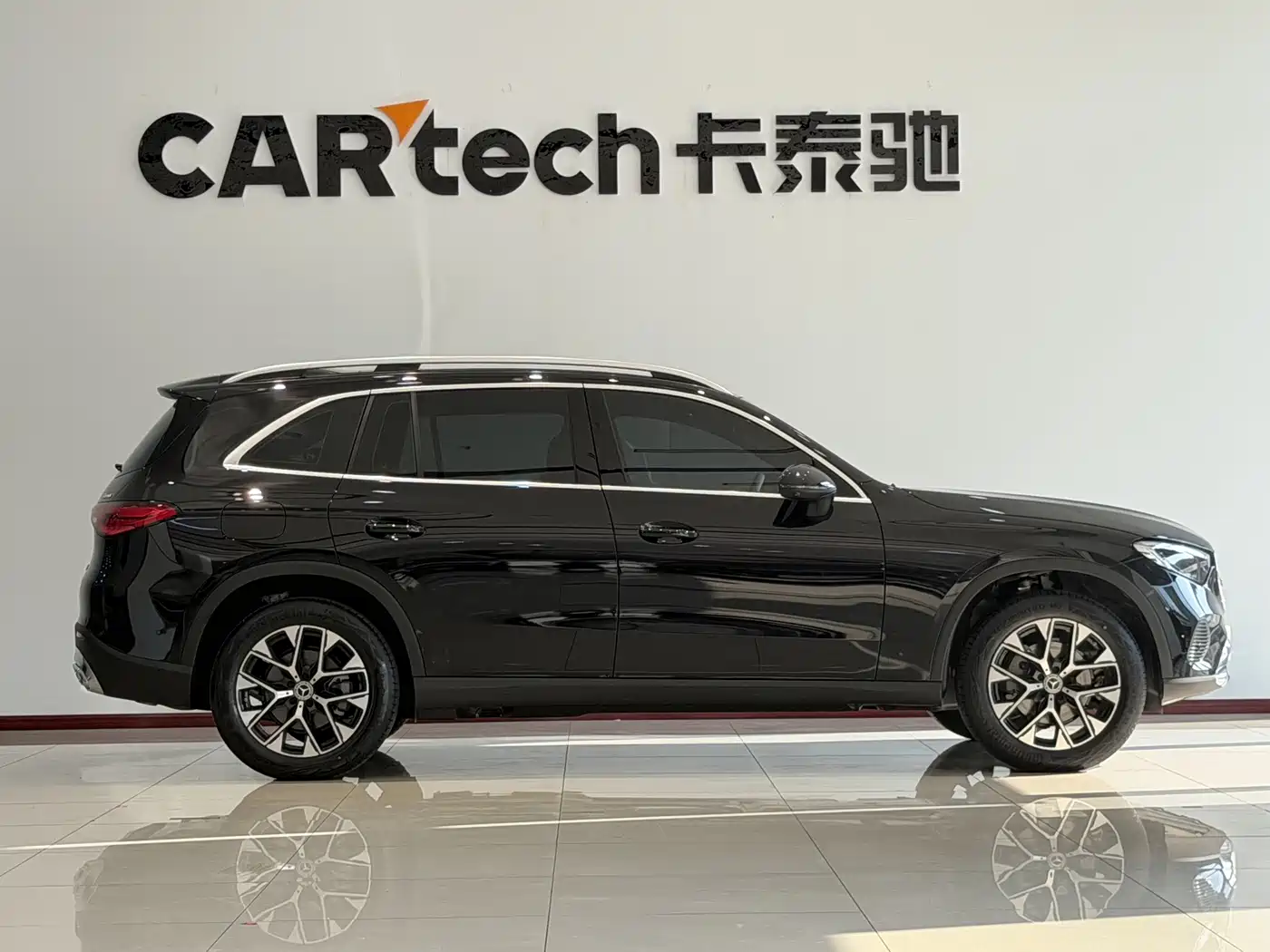 Mercedes-Benz GLC 2026 2026 GLC 260 L 4MATIC Classic Edition