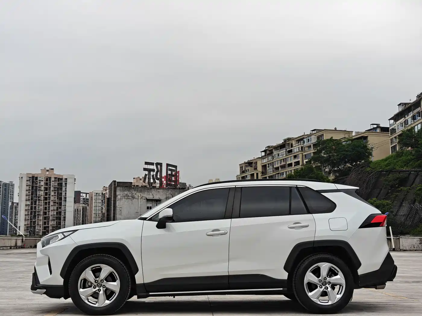 Toyota RAV4 Rongfang 2021 2.0L CVT 2WD Trend PLUS фото 9