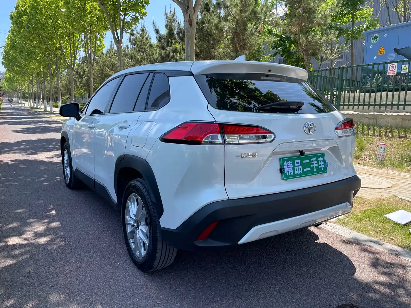 Toyota Corolla Cross 2024 Model 2.0L Pioneer Edition фото 6