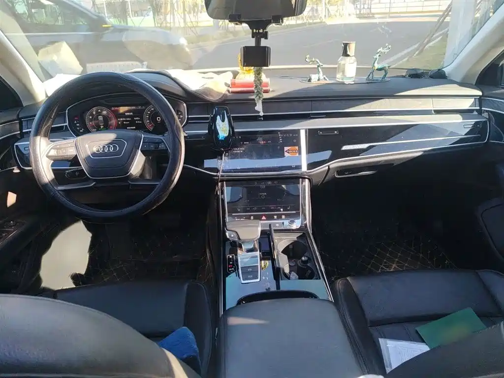 Audi A8 2018 A8L 55 TFSI quattro Launch Elite фото 13