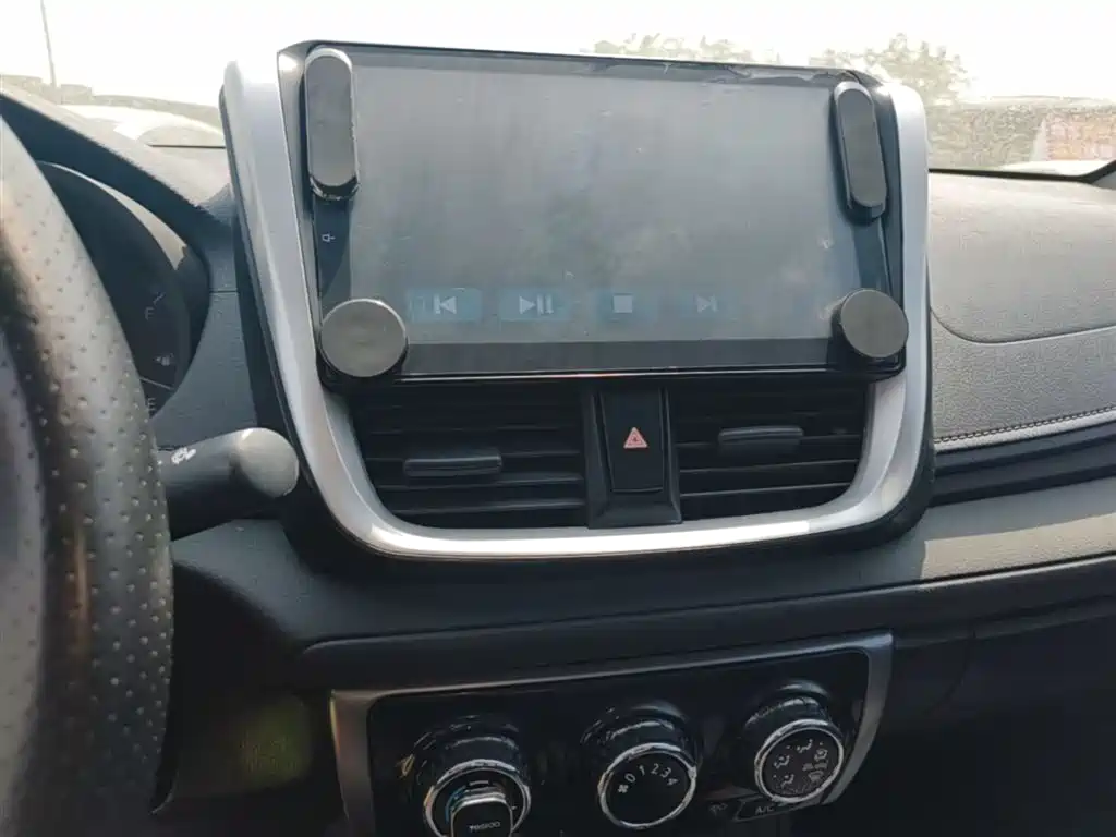 Toyota Vios 2017 1.5L CVT Pioneer фото 13