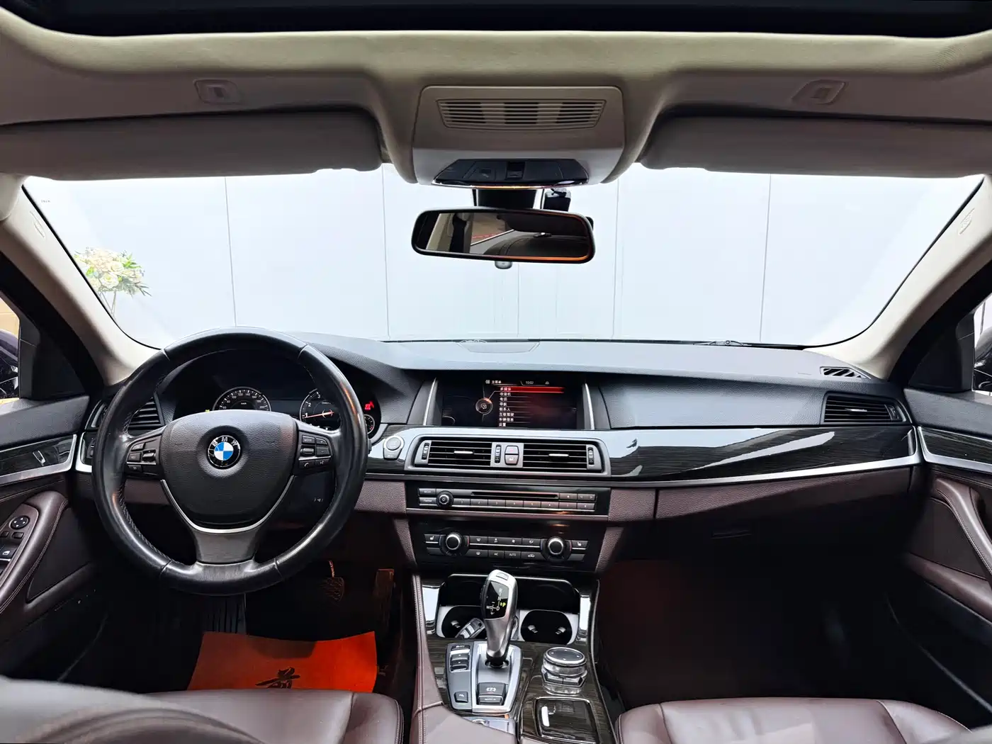 BMW 5 Series 2014 525Li Luxury Design Package фото 20