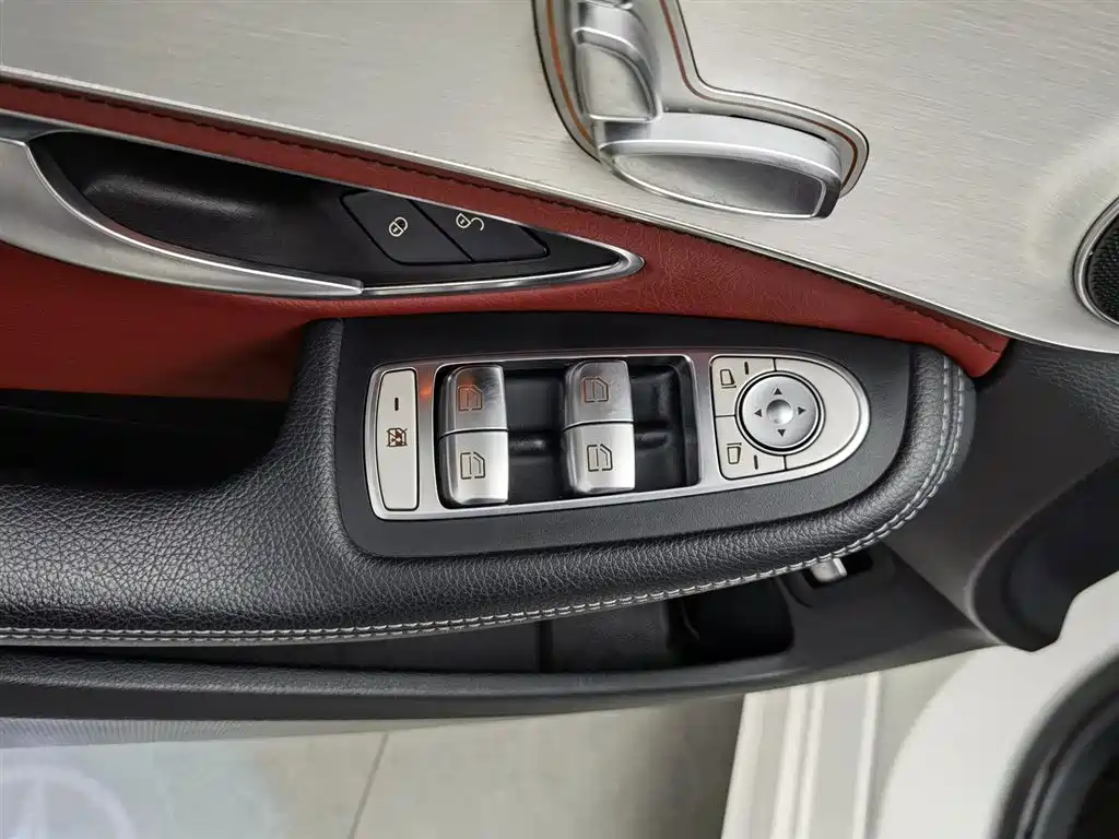 Mercedes-Benz C-Class 2015 C 200 Sport Edition фото 9