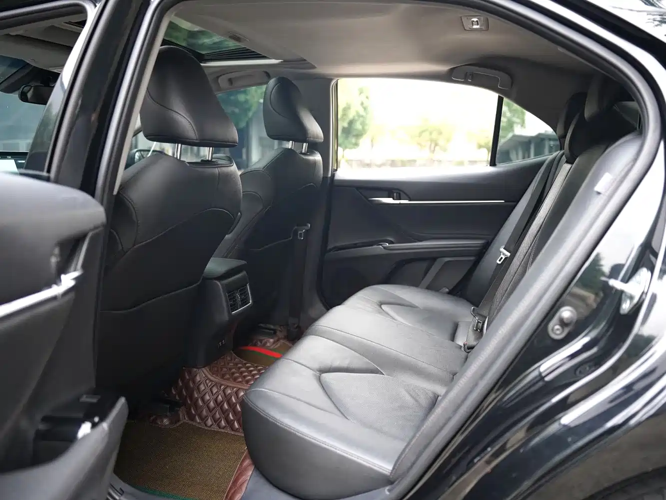 Toyota Camry 2019 2.0G Luxury Edition China VI фото 16
