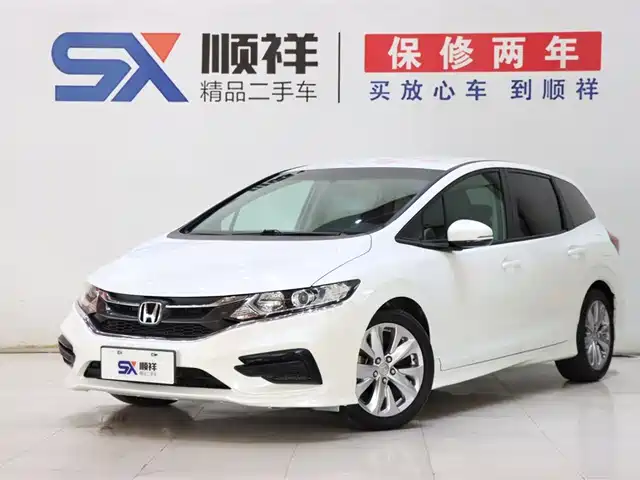  Honda Jade 2017 1.8L Automatic Classic Edition 5-seater
