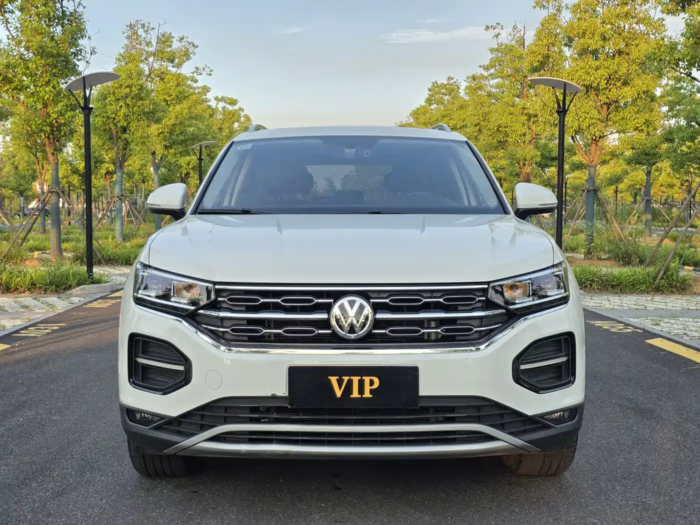 Volkswagen Tayron 2021 330TSI 2WD 30th Anniversary Edition фото 2