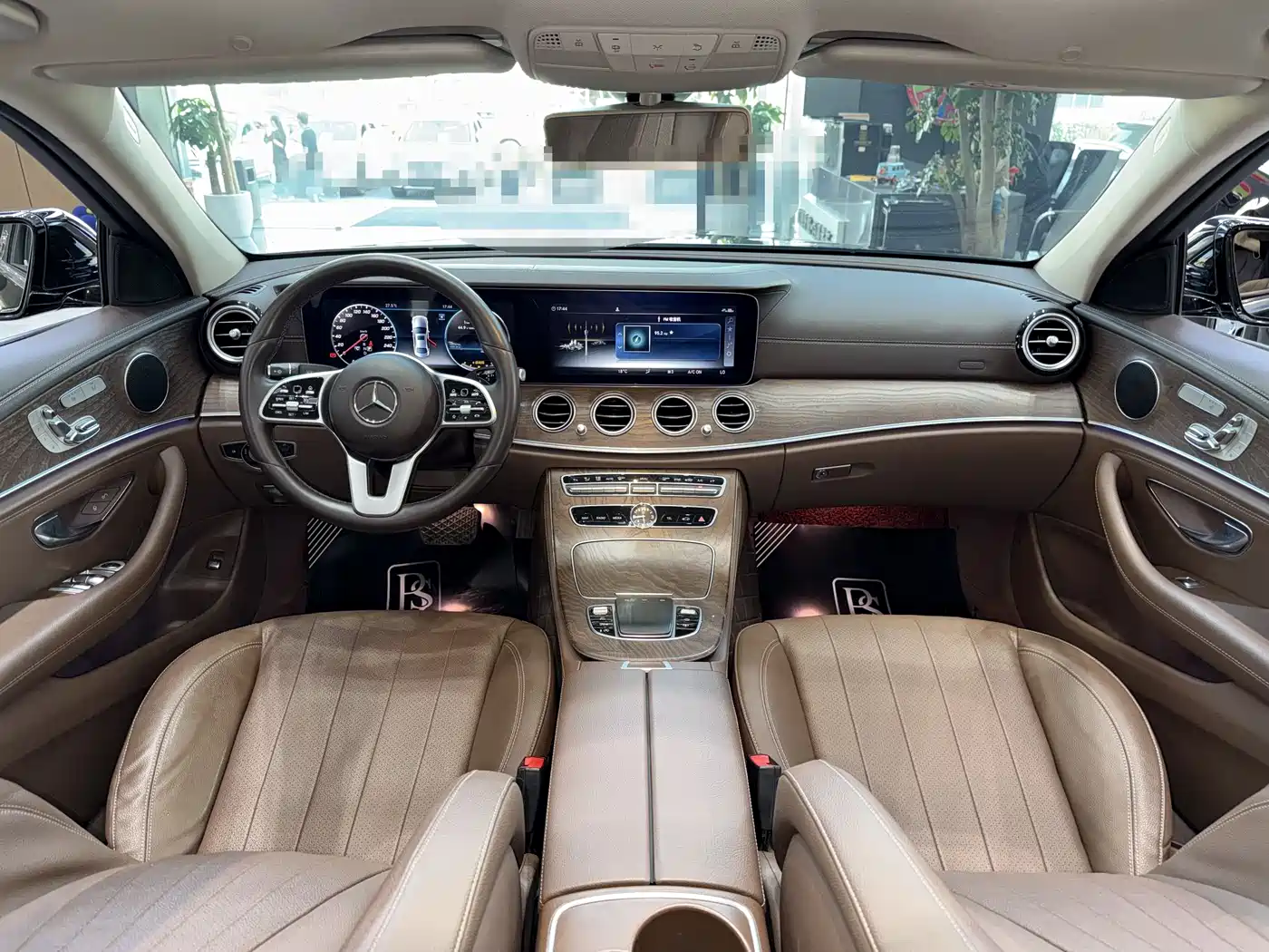 Mercedes-Benz E-Class 2019 E 300 L Luxury фото 3