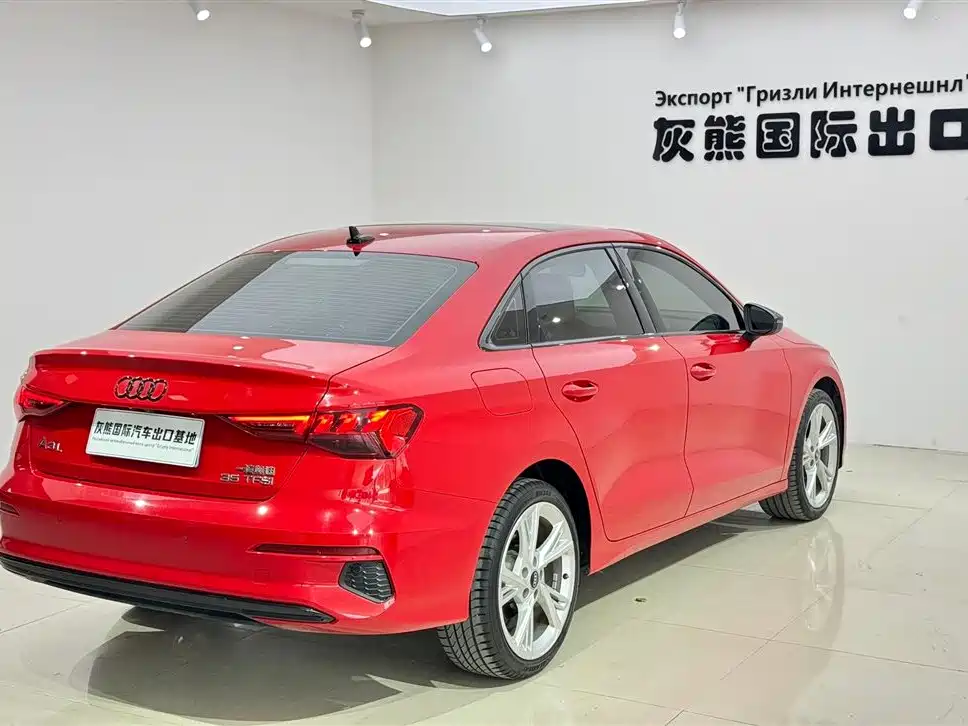 Audi A3 2022 A3L Limousine 35 TFSI Style Elegance фото 4