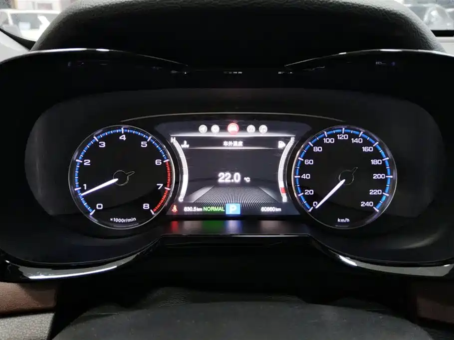 GAC Trumpchi Trumpchi GS8 2017 320T 2WD Luxury Smart Connect (7-seater) фото 14