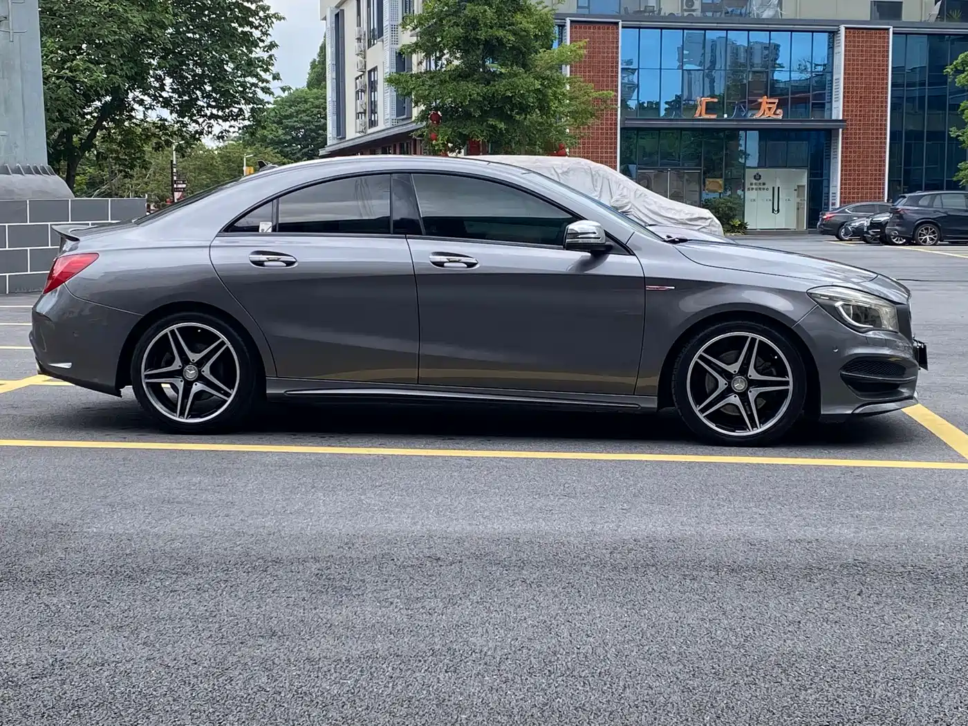 Mercedes-Benz CLA (Import) 2016 Facelift CLA 260 4MATIC фото 4