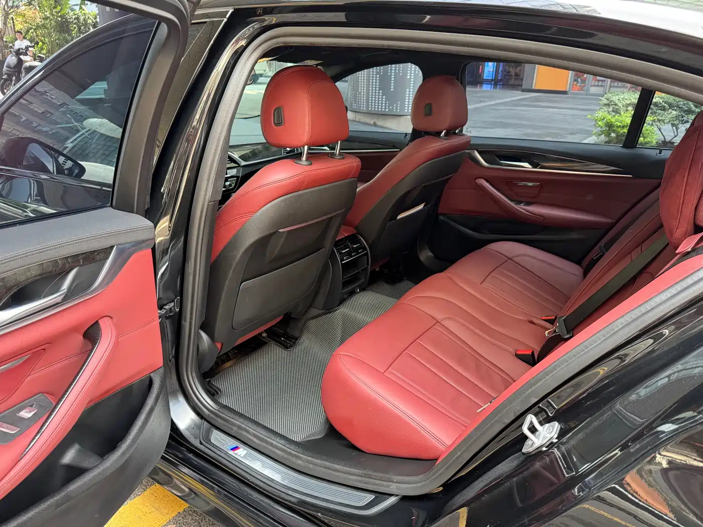 BMW 5 Series 2019 Facelift 530Li Leading M Sport Package фото 15