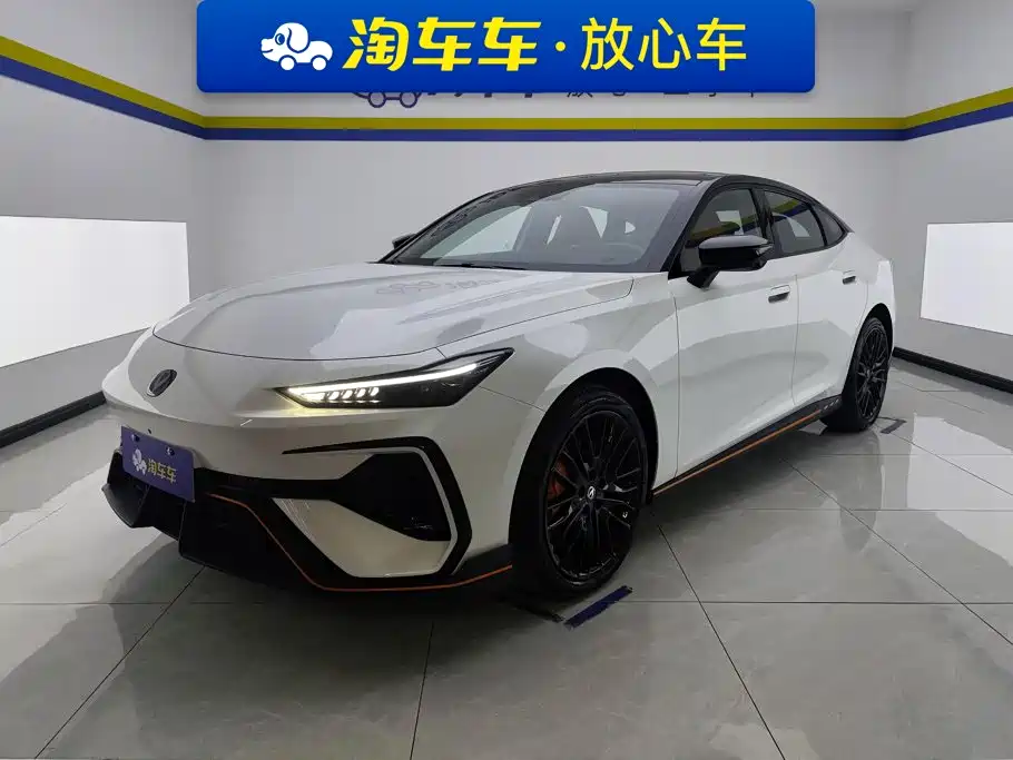 Changan UNI-V 2025 2025 2.0T Sport Version