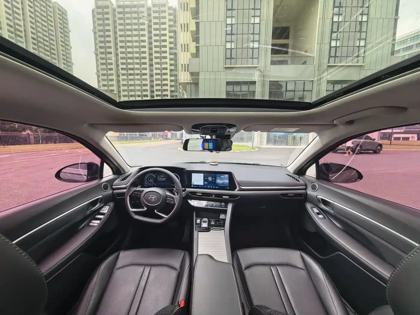 Hyundai Sonata 2020 270TGDi DCT GLS Elite Edition фото 9