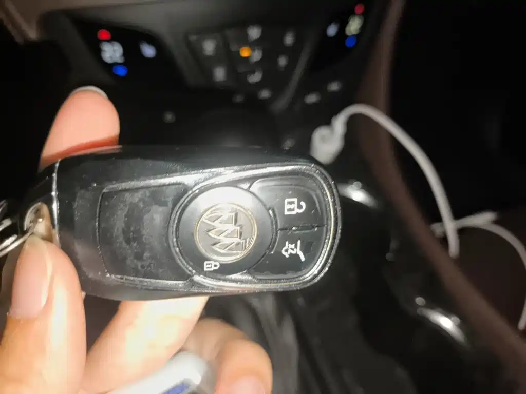 Фото 12 - Buick Envision Plus
