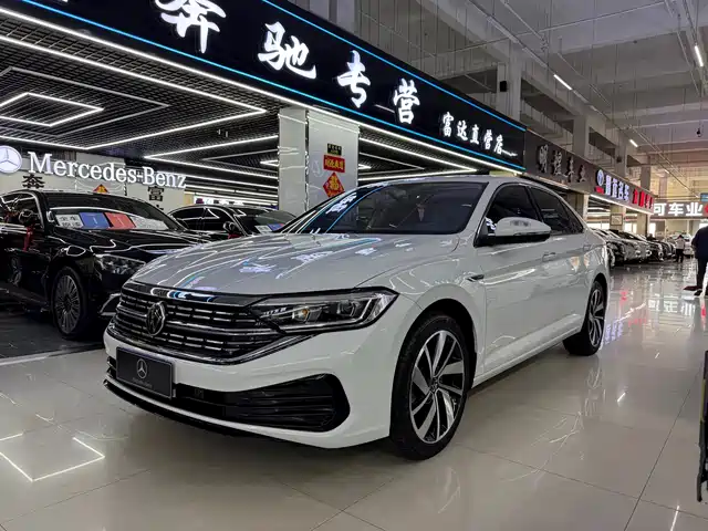 Volkswagen Sagitar 280TSI DSG, Превосходство