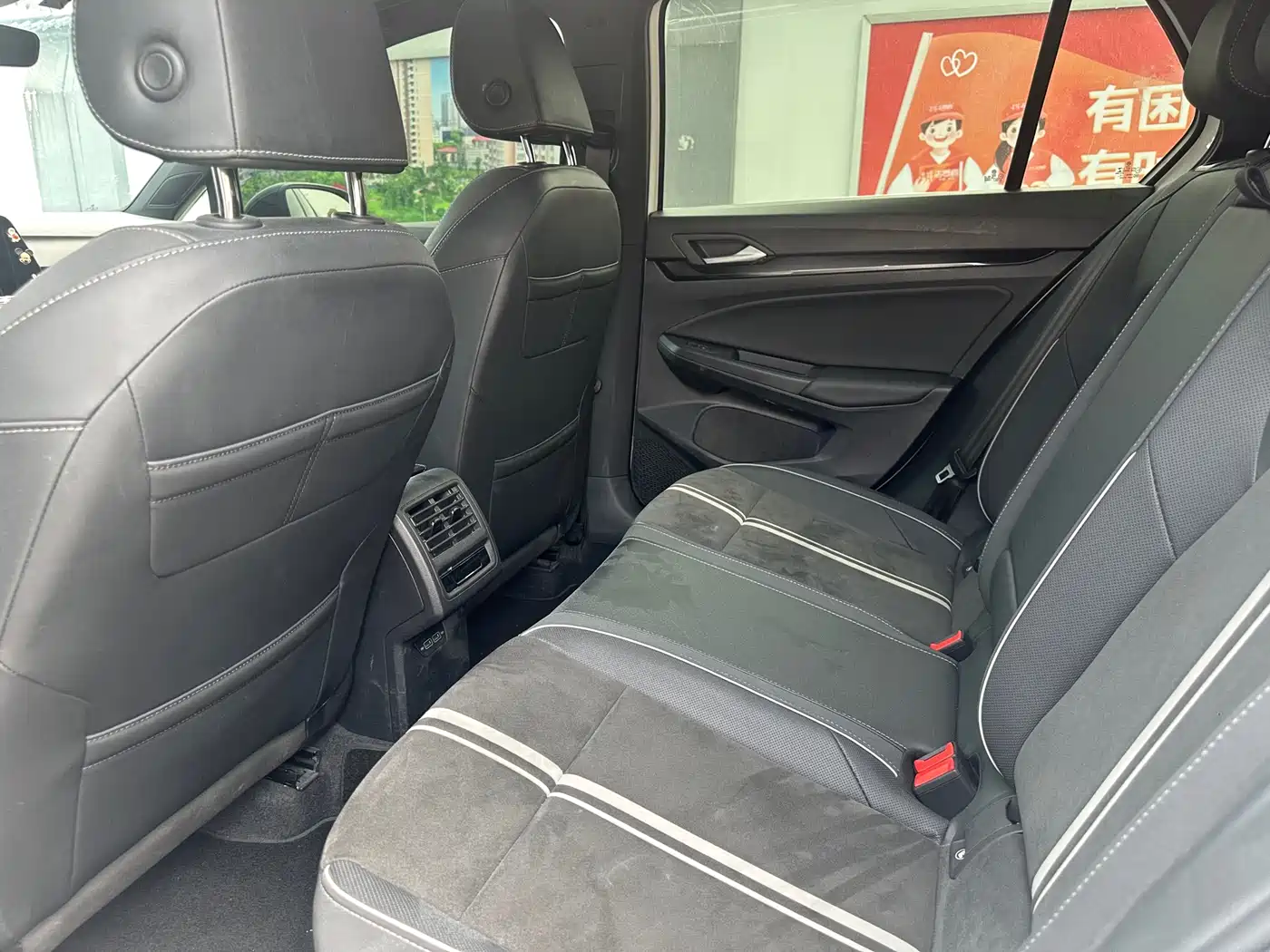 Volkswagen Golf 2021 280TSI DSG R-Line фото 6