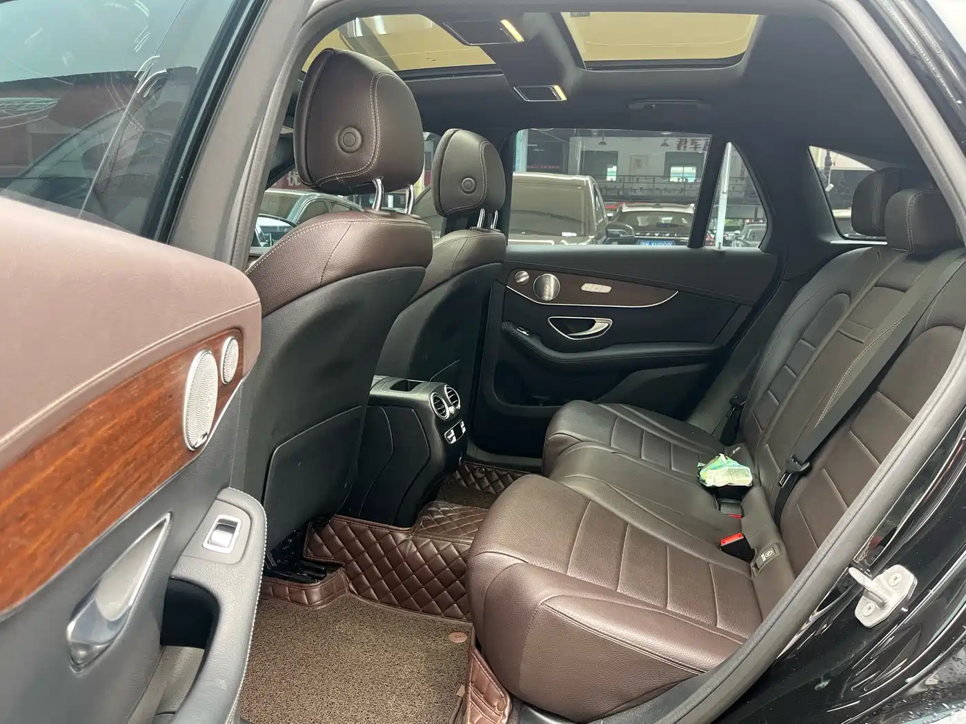 Mercedes-Benz GLC 2021 GLC 300 L 4MATIC Sporty фото 5