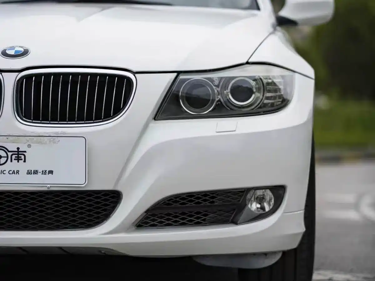 BMW 3 Series 2010 2010 325i Fashion