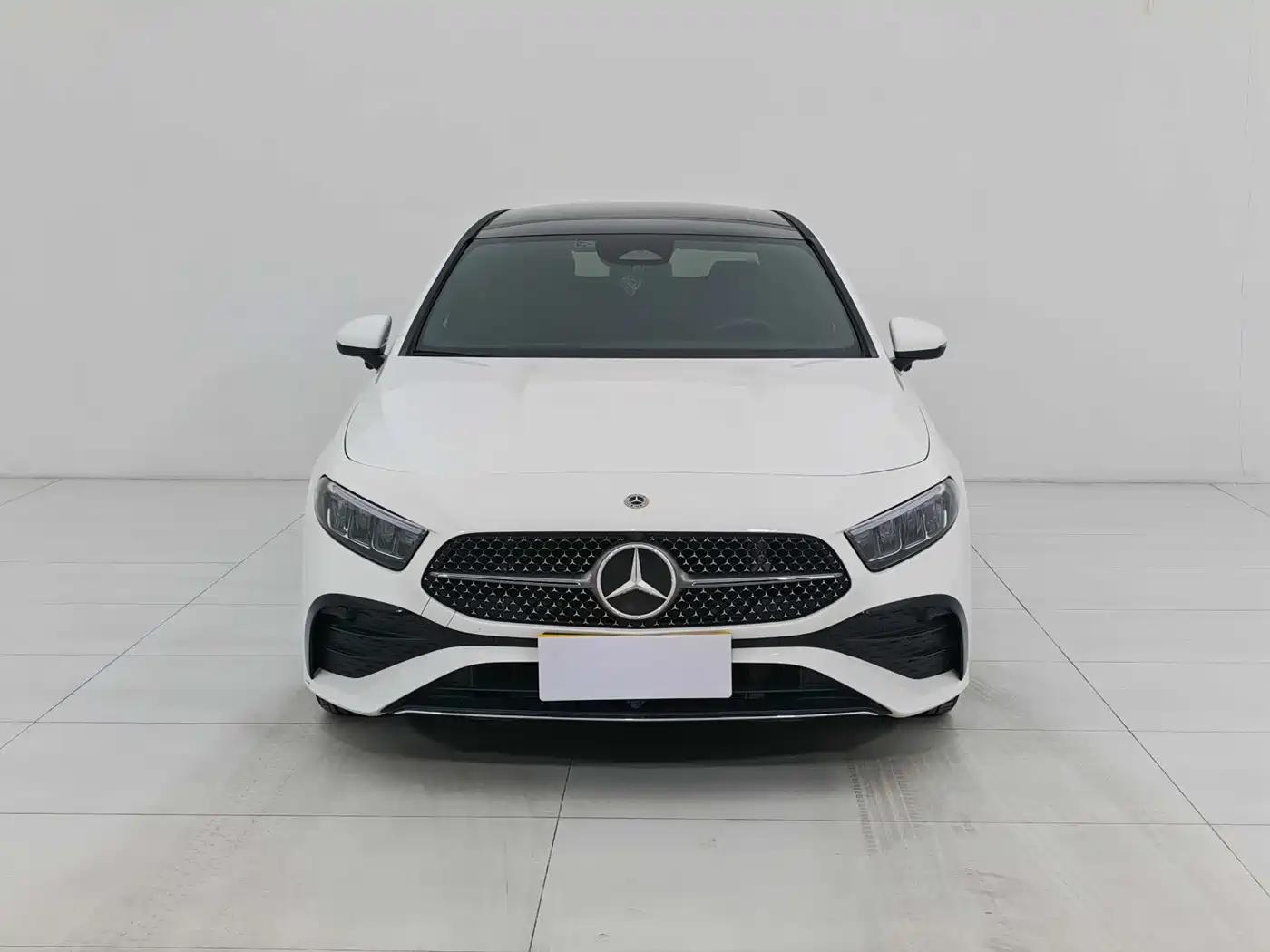 Mercedes-Benz A-Class 2023 A 200 L Fashion фото 2