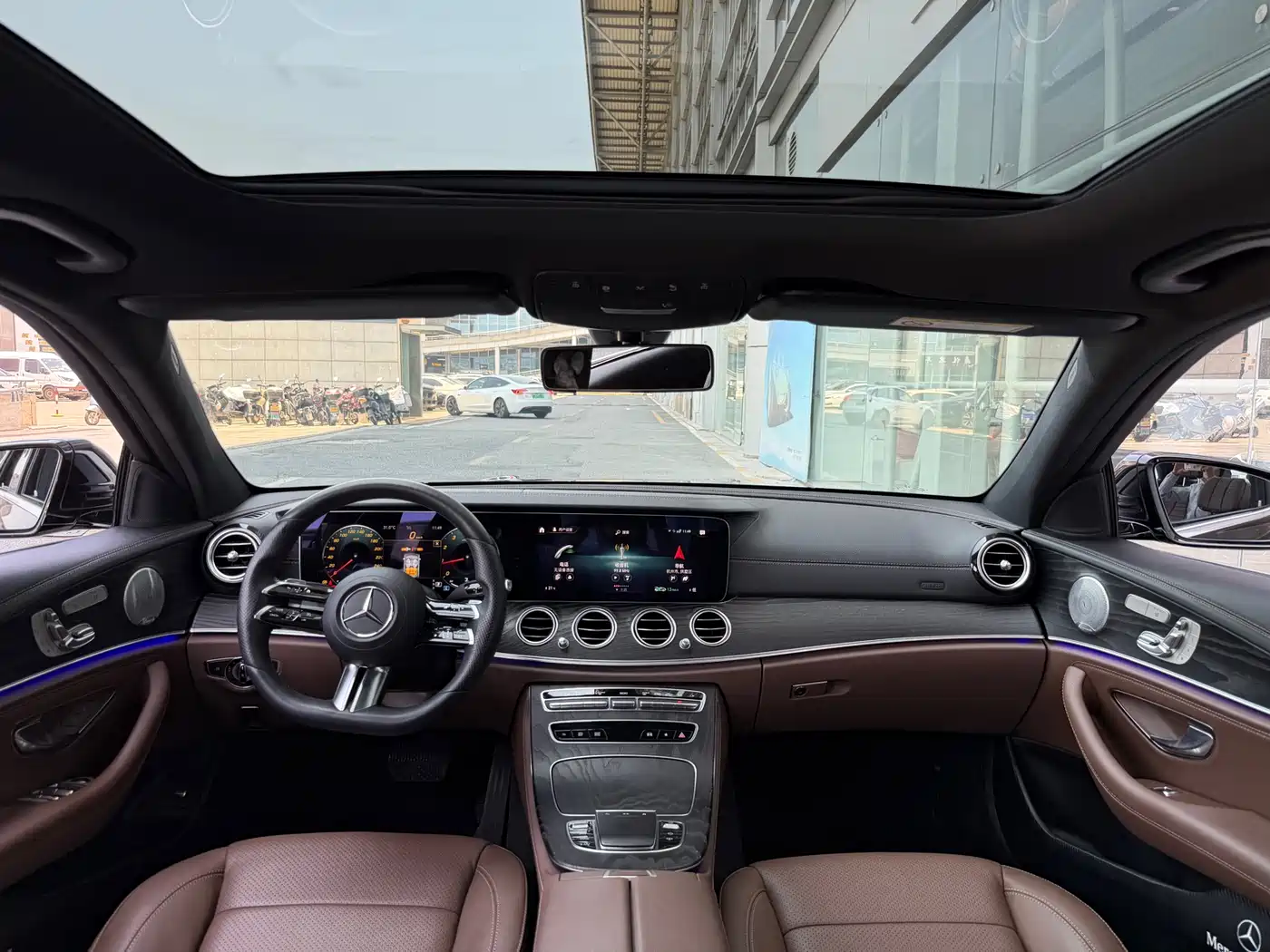 Mercedes-Benz E-Class 2021 E 300 L Sport Luxury Edition фото 10