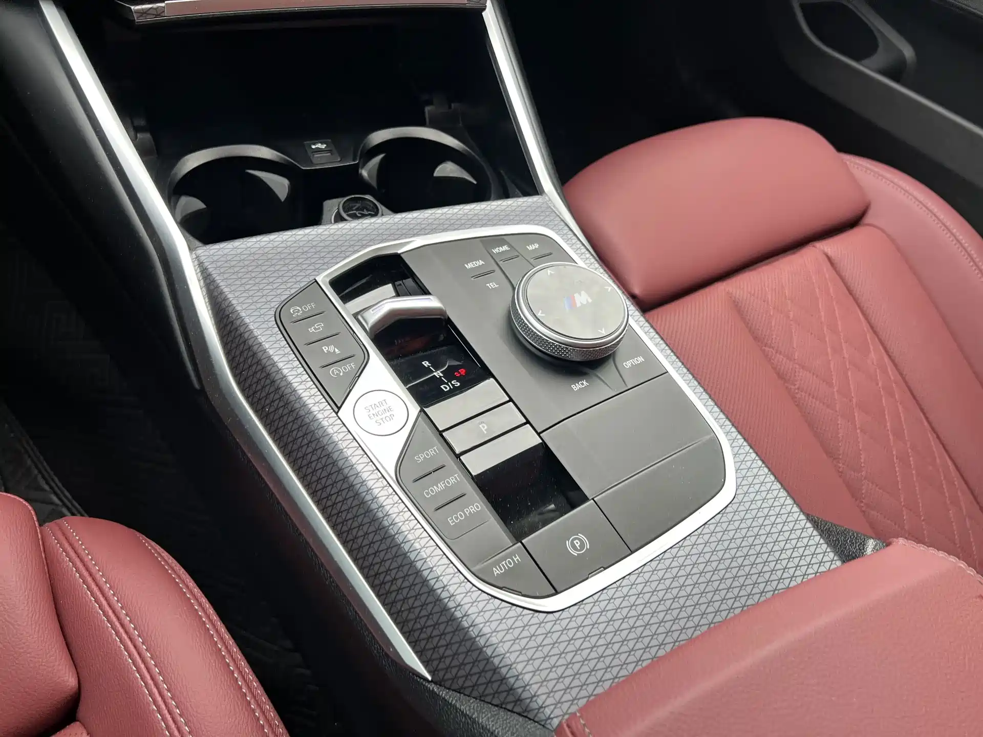 صورة 11 - BMW 3 Series