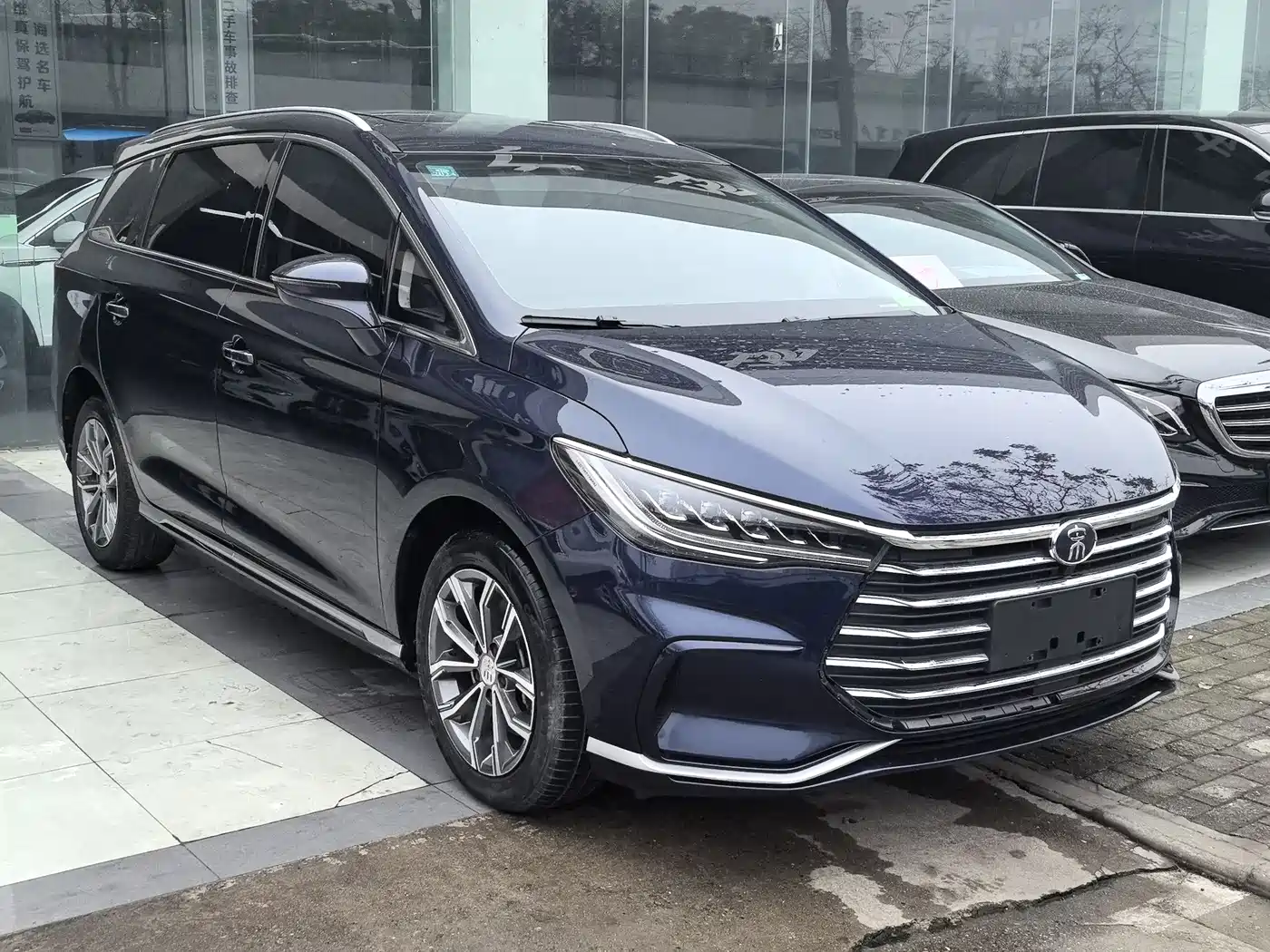 BYD Song MAX 2021 Upgrade 1.5T Automatic Luxury Edition 7-Seater фото 3