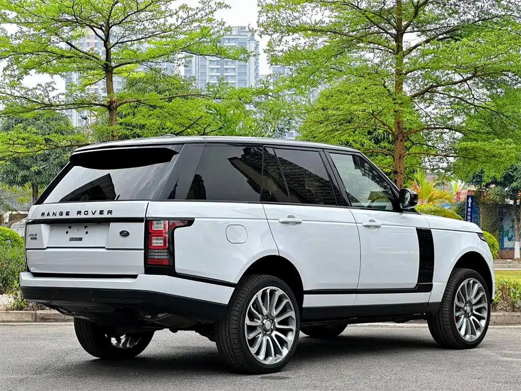 Land Rover Range Rover 2015 3.0 SC V6 Vogue фото 8