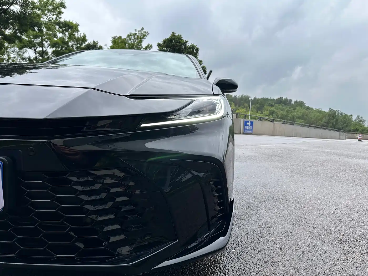 Toyota Camry 2024 2.0S Sport Edition фото 17