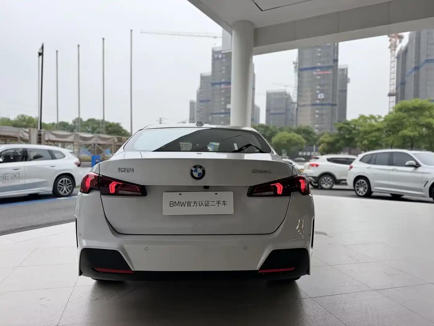 BMW 2-SERIES