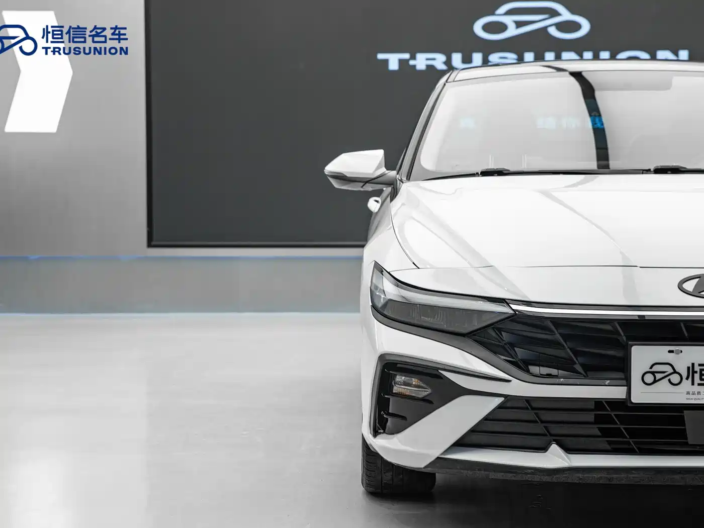 Hyundai Elantra 2023 1.5L CVT GLX Elite Edition фото 9