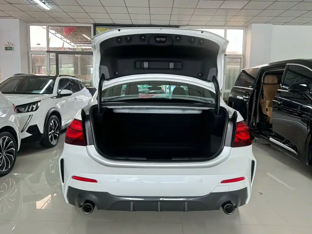 BMW 1 Series 2023 2023 120i M Sport Shadow Edition