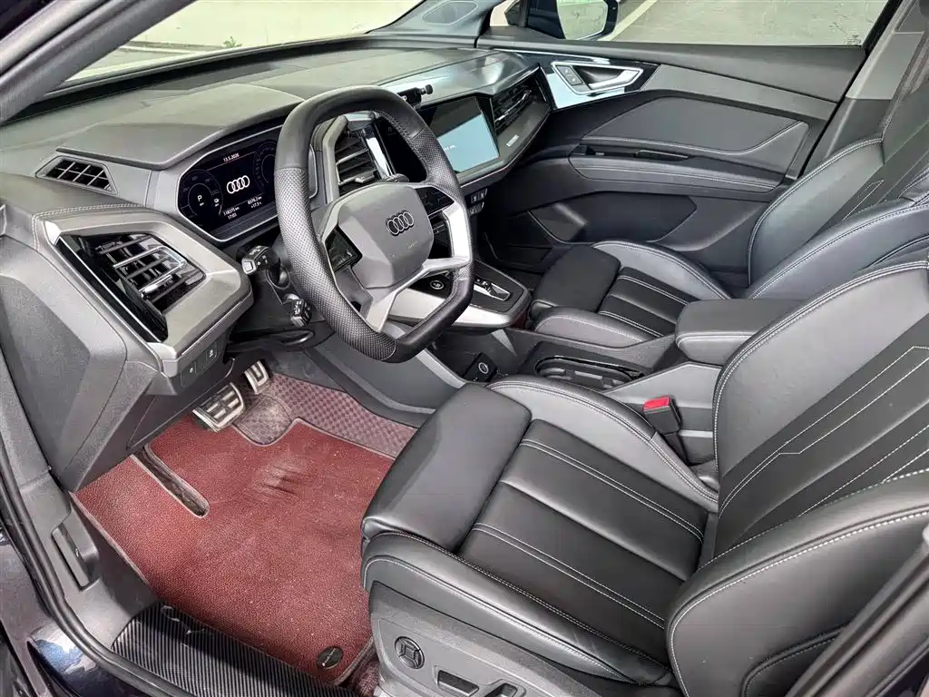 Audi Q4 e-tron 2024 40 e-tron Pioneer Edition фото 4