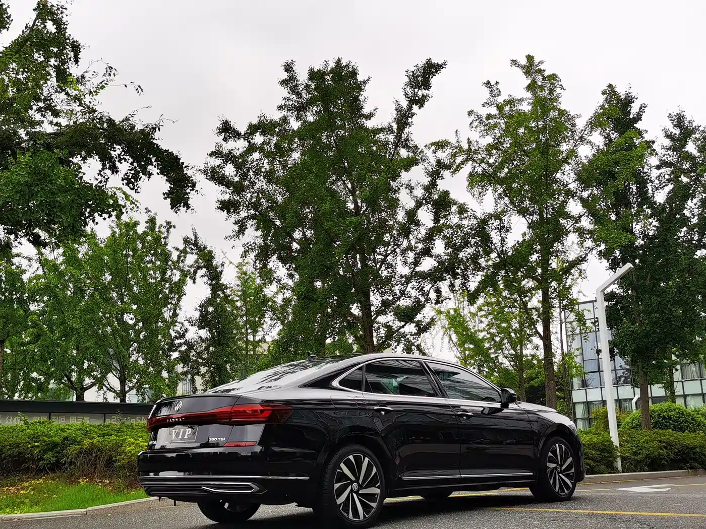 Фото 5 - Volkswagen Passat