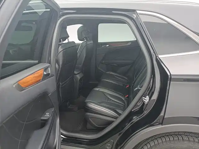 Photo 9 - Lincoln MKC