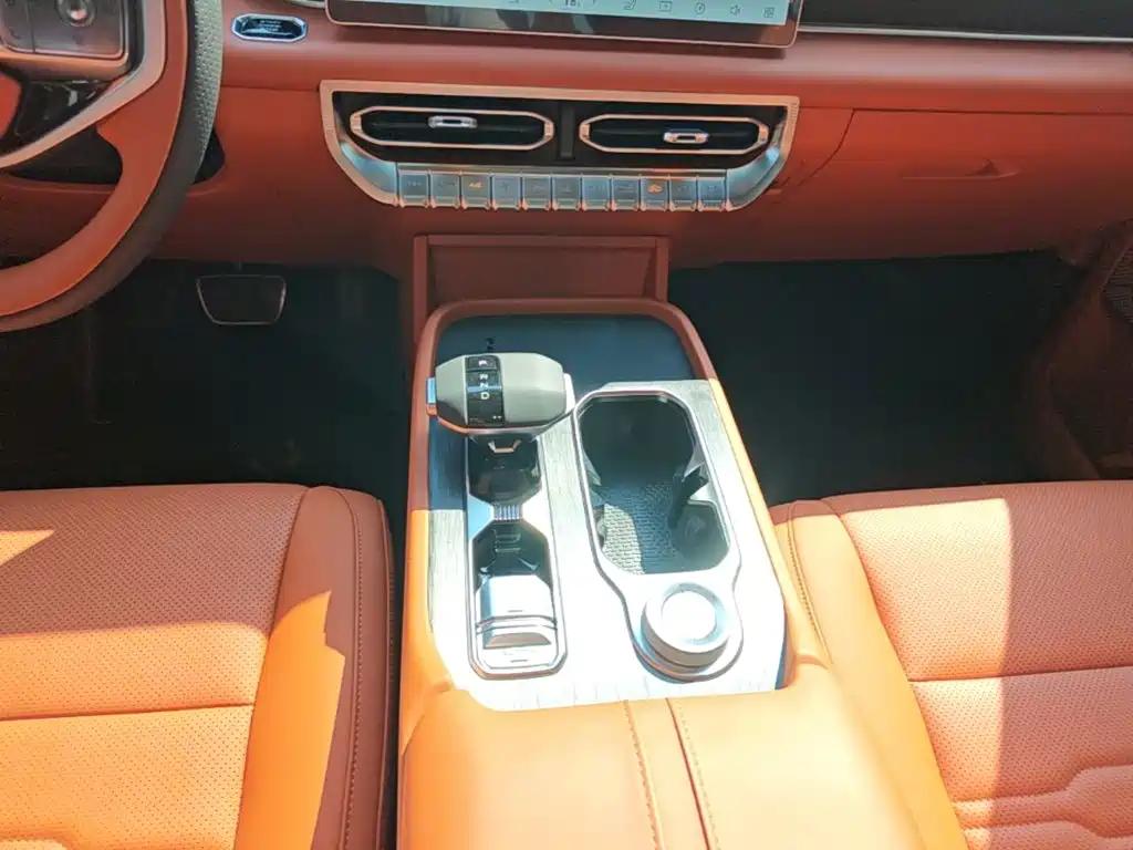Dongfeng Zhengzhou Nissan Z9 GE PHEV 2025 2025 135KM AWD Luxury Edition