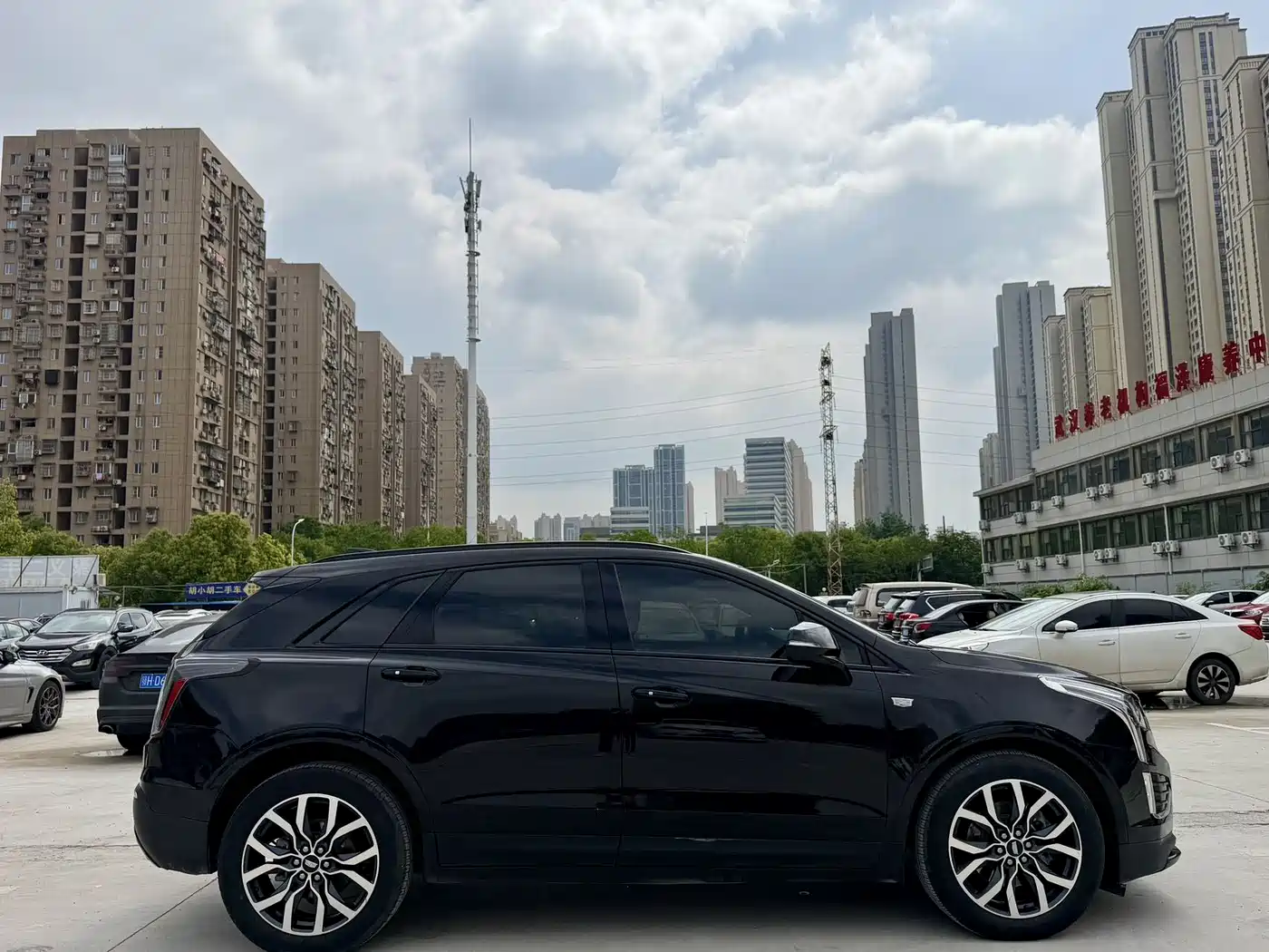 Cadillac XT5 2022 2.0T 2WD Trend Edition фото 6