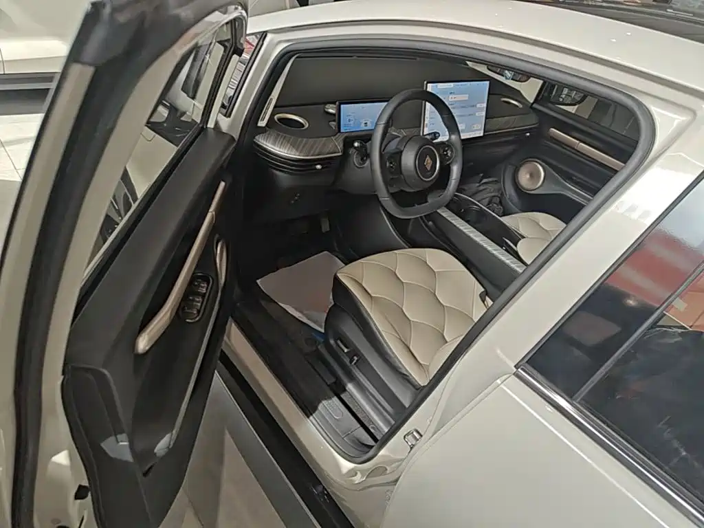 Baojun Cloud 2024 2023 460 Max
