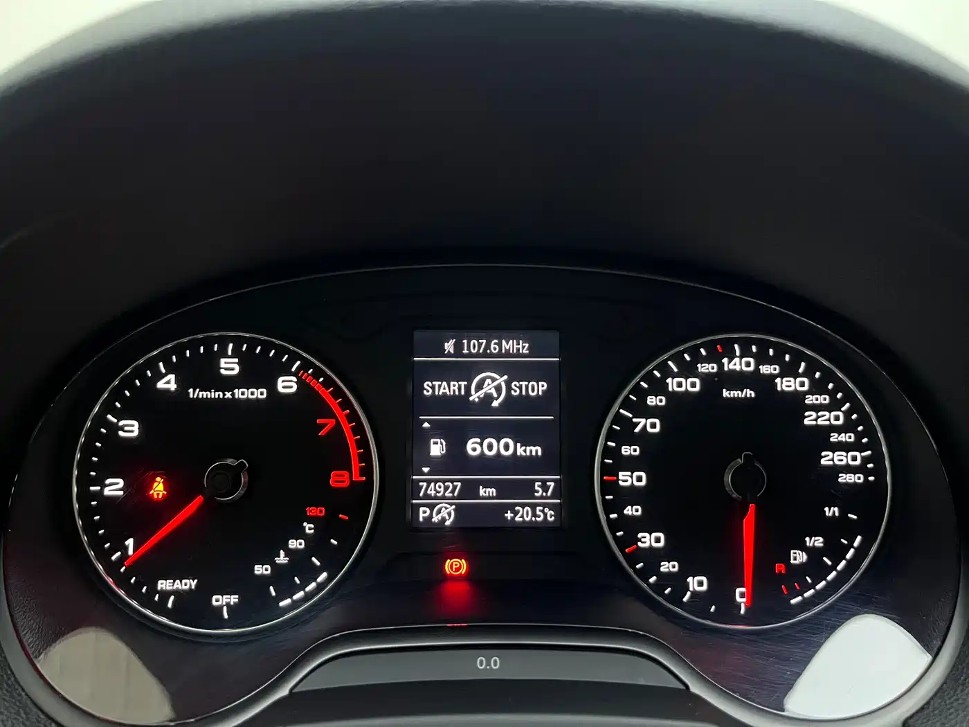 Audi A3 2018 30th Anniversary Limousine 35 TFSI Style фото 8