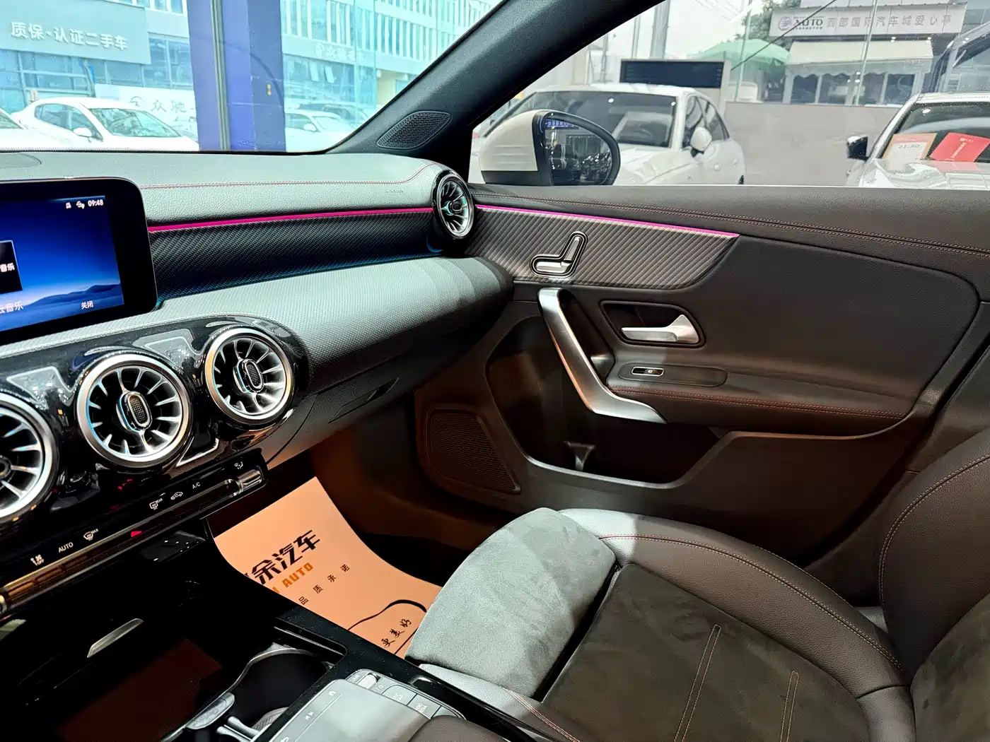 Mercedes-Benz A-Class 2023 A 200 L Fashion фото 12
