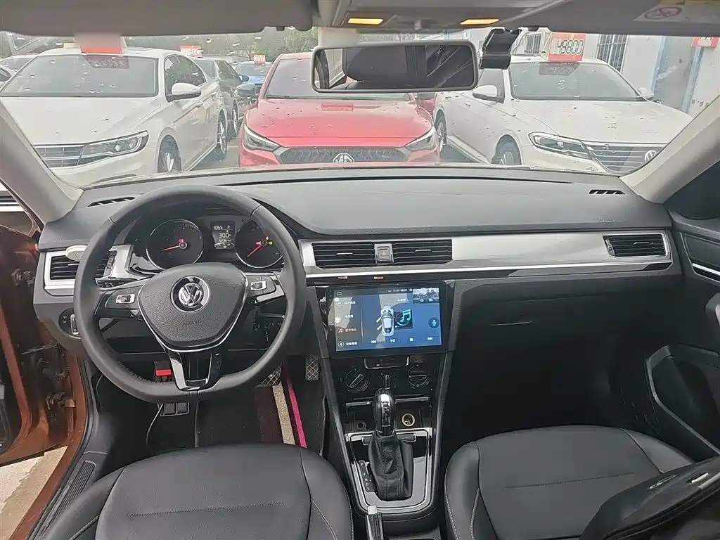 Volkswagen Bora 2018 1.5L Automatic Comfort фото 6