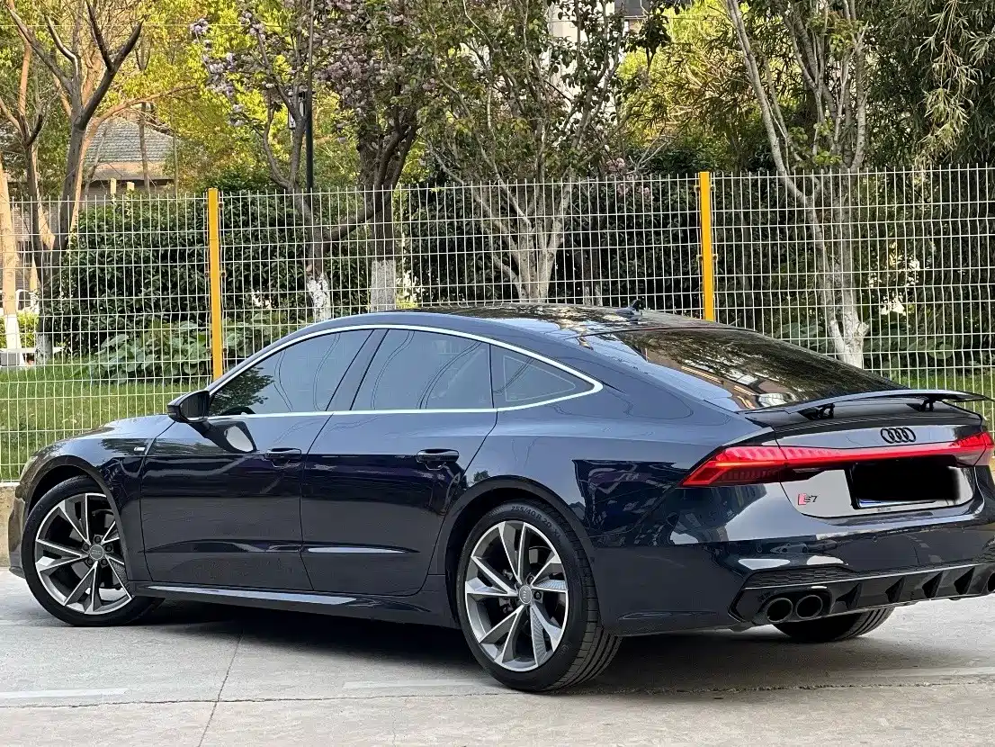 Audi A7 2020 45 TFSI Premium Selection фото 11