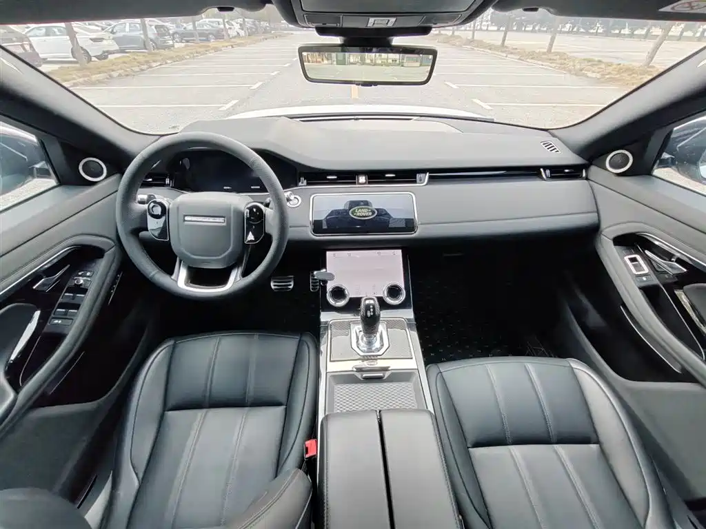 Land Rover Range Rover Evoque 2020 249PS R-DYNAMIC S Sport Edition фото 5