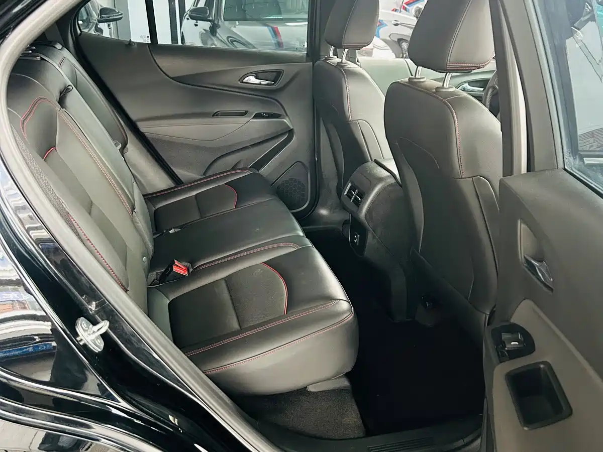 Chevrolet Equinox 2022 Mild Hybrid 550T RS Intelligent Expansion Edition фото 10