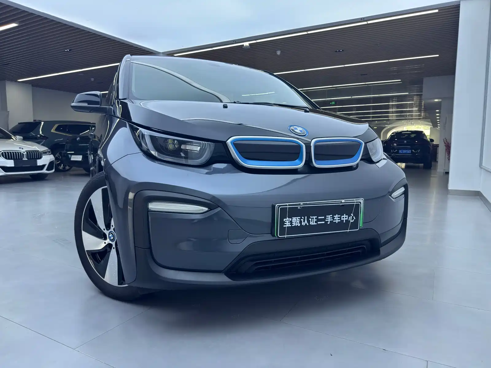 Фото 4 - BMW i3 (Import)