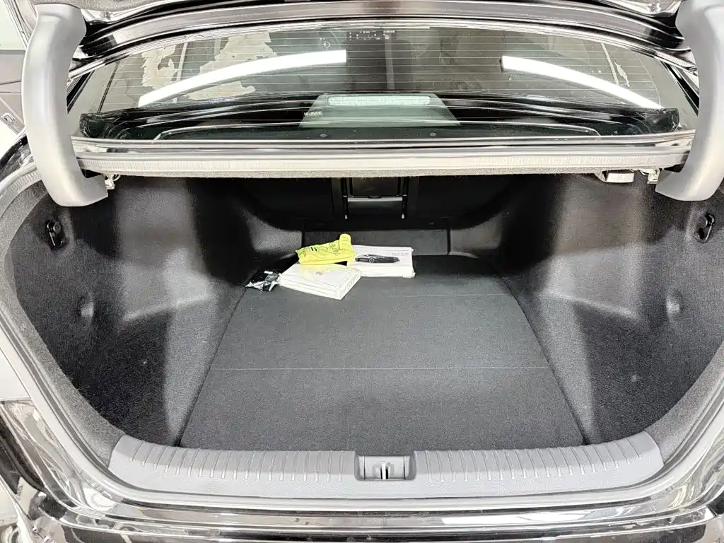 Honda Accord 2024 2023 260TURBO Excellence Edition